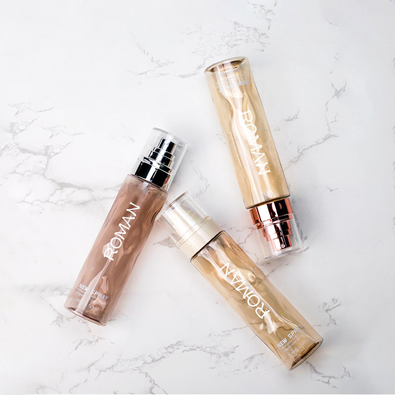 بطری های تونر اسپری پلاستیکی آرایشی و بهداشتی شفاف 100 میلی لیتری 120 میلی لیتری لوسیون بدن فونداسیون با بطری پمپ سرم نقره ای طلایی