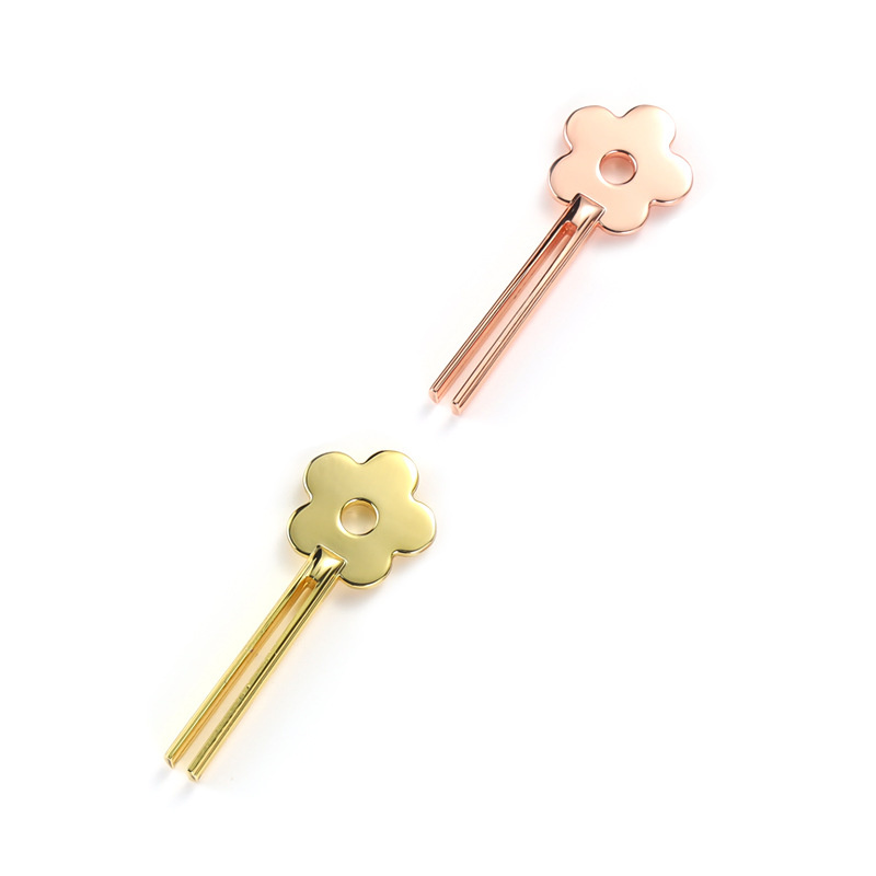 دستگاه فشار دهنده لوله آلیاژ روی به شکل گل خندان دستگاه فشار دهنده لوله آلیاژ روی به شکل گل خندان